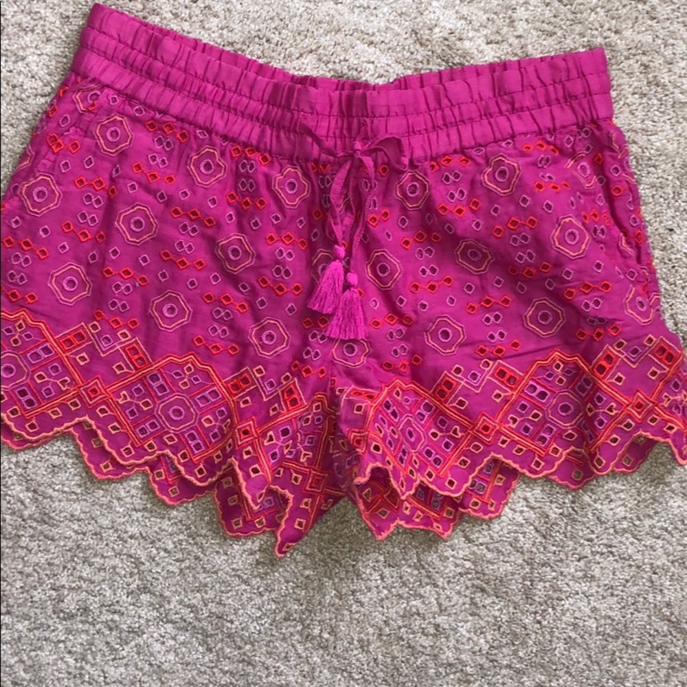 NWT Vineyard Vines colorful shorts (they stretch!)